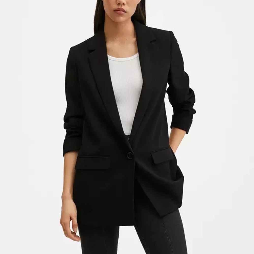 Mango // flowy suit blazer // M